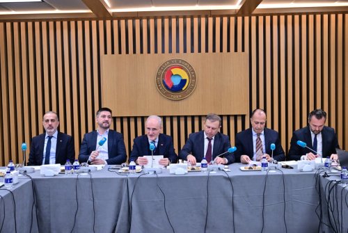 Türkiye Odalar Ve Borsalar Birliği (Tobb) Otomotiv Meclisi Toplantısı, Tobb Başkan Yardımcısı Sn. Şekib Avdagiç Ve Otomotiv Meclisi Başkanı Sn. Hayri Erce’nin Riyasetinde Gerçekleştirilmiştir.